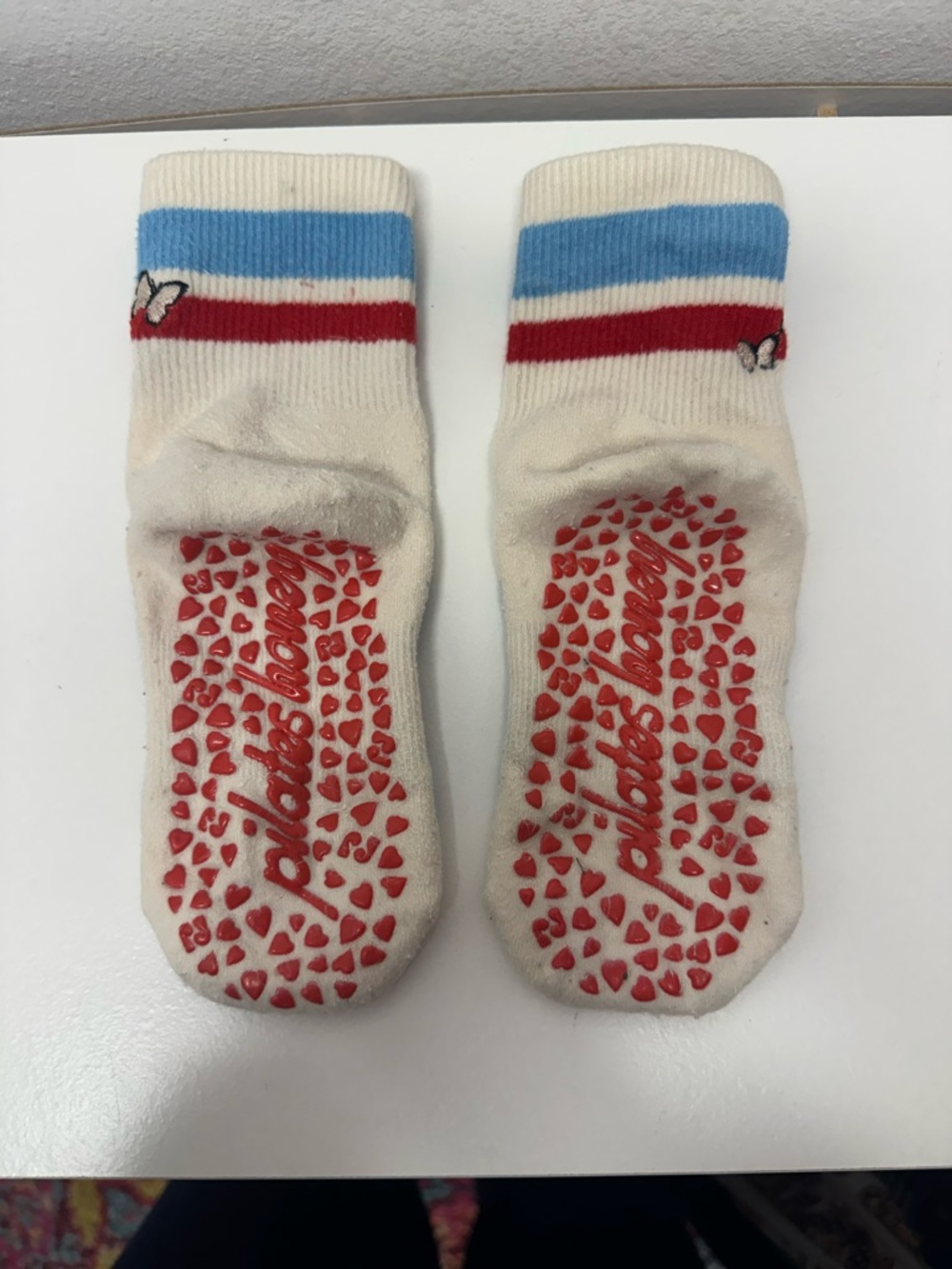 Pilates Honey socks S/M, butterfly gripper socks.